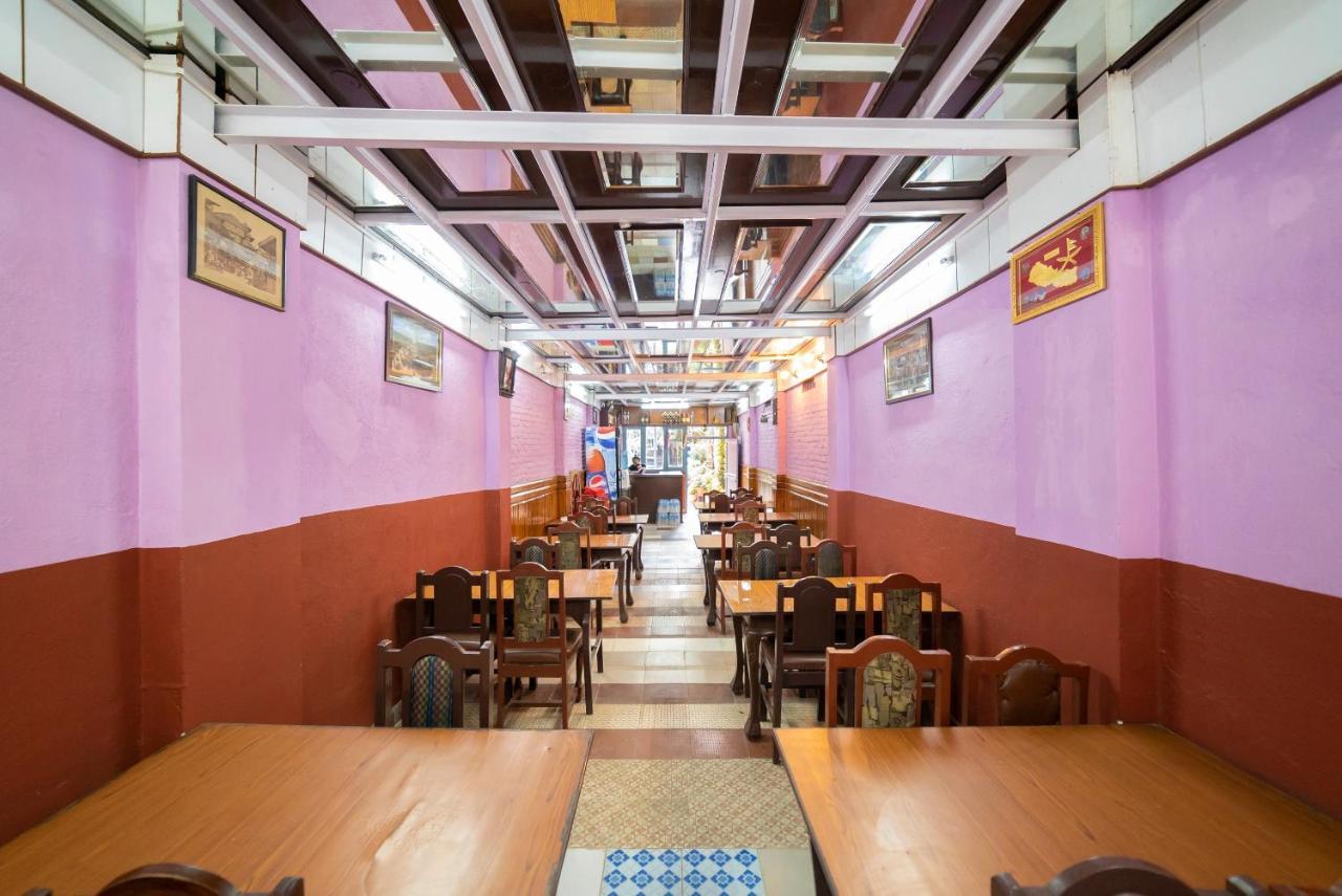 Oyo 318 Hotel Pancha Buddha Katmandu Kültér fotó